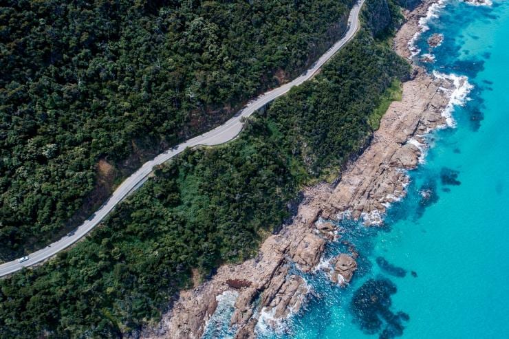 Great Ocean Road, VIC © Tourism Australia